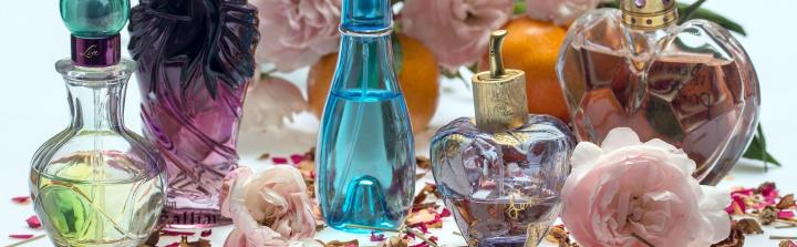 Jak znaleźć swój zapach? Wypróbuj odlewki perfum?