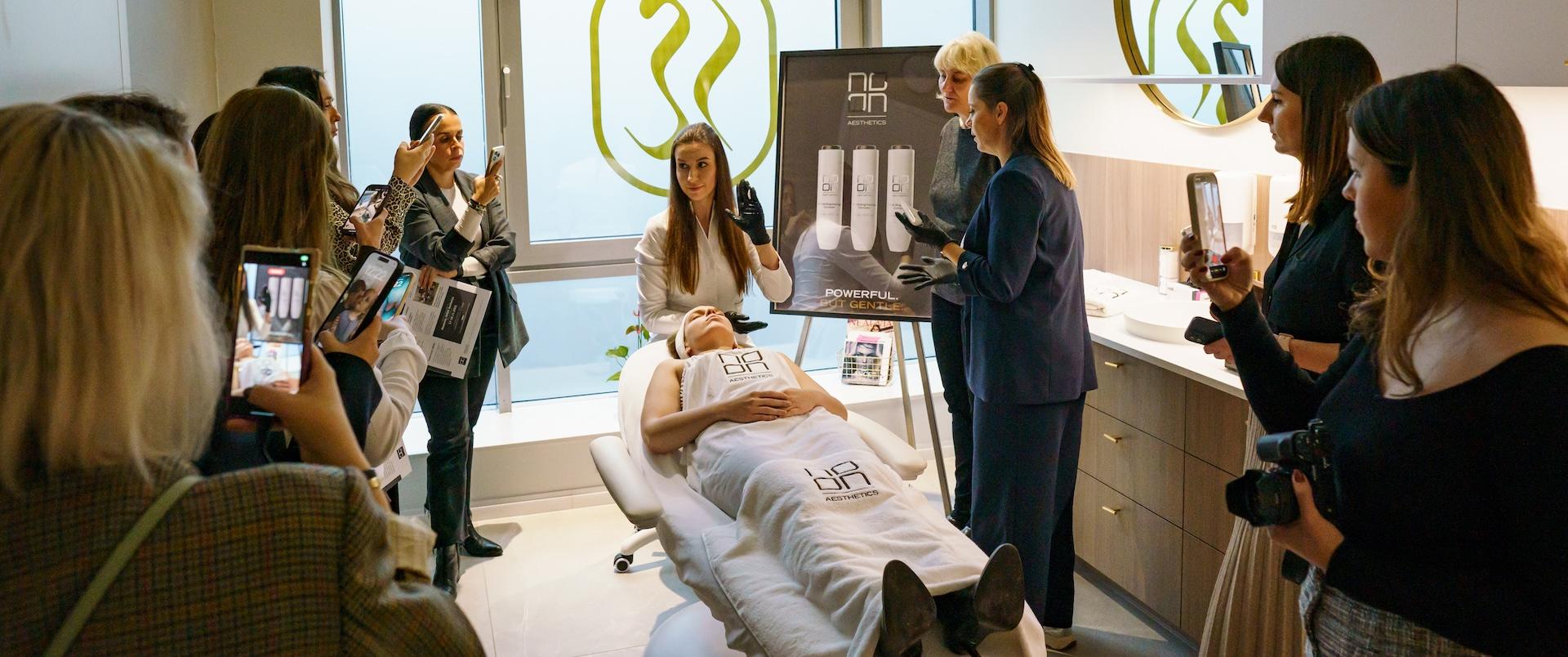 Spotkanie z marką NOON Aesthetics 