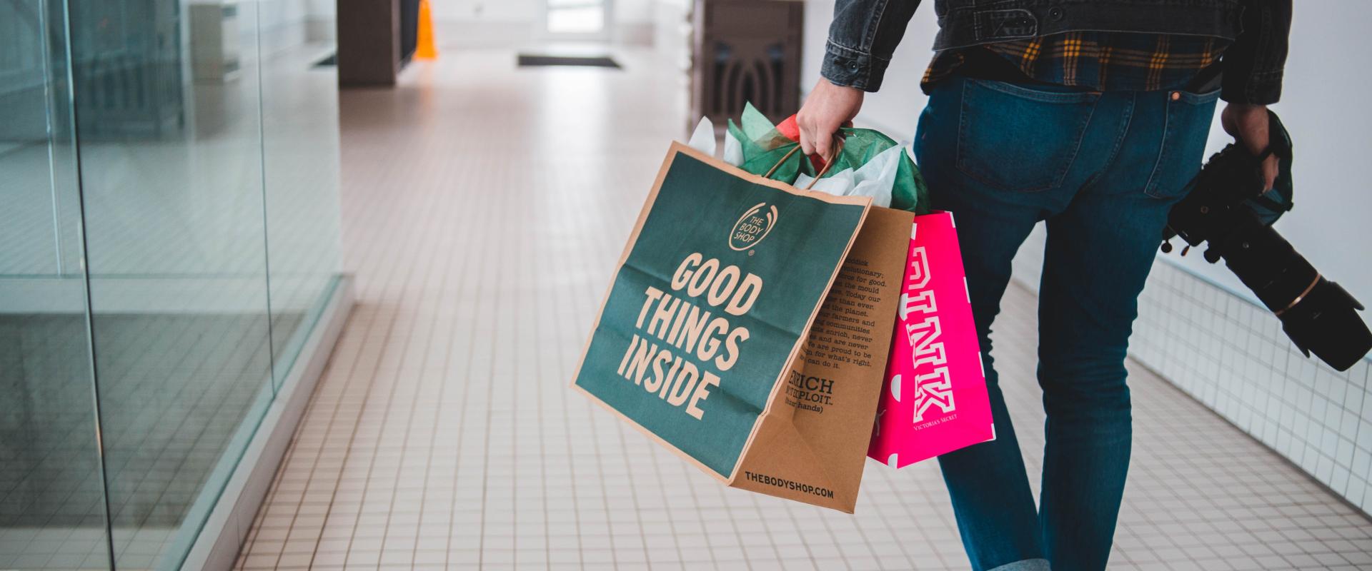 Jedna trzecia konsumentów decyduje się na zakup produktu, który spodoba im się w sklepie