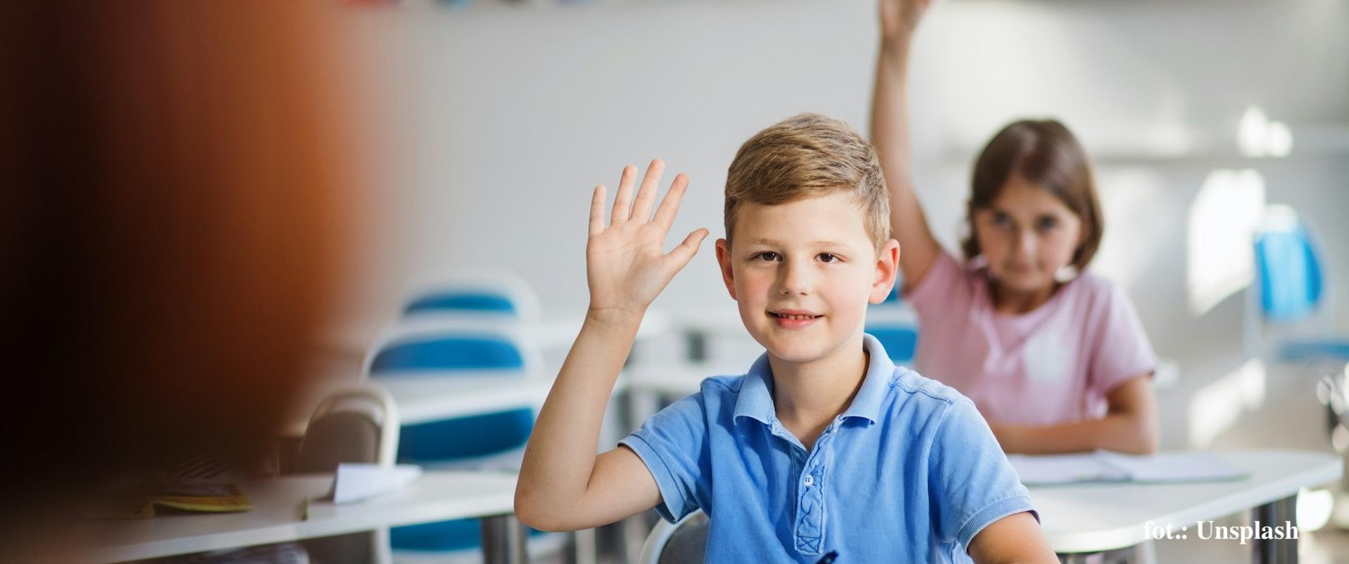 Henkel wspiera edukację dzieci w ramach programu stypendialnego Wiem, że warto się uczyć