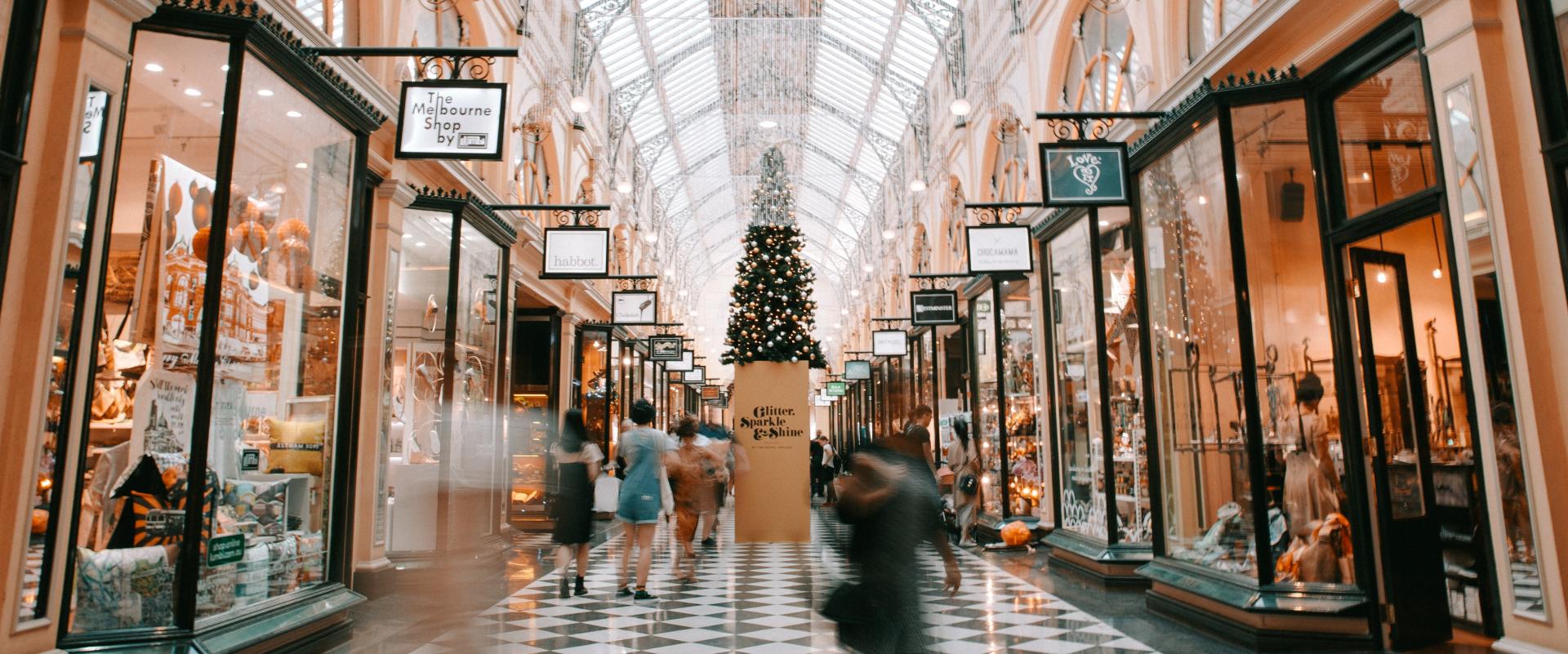 USA: Covid nie rewiduje potrzeby dużych świątecznych zakupów