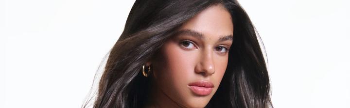 Spos&oacute;b na błyszczące i miękkie włosy: nowość marki K&eacute;rastase