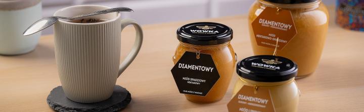 Dlaczego miód wielokwiatowy to sekret pięknej skóry? Sprawdź, jak działa