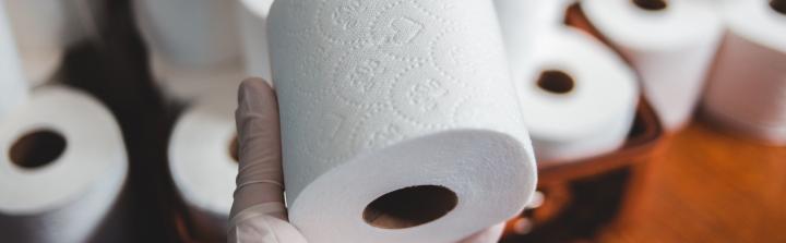 Niemcy wykupują na potęgę papier toaletowy