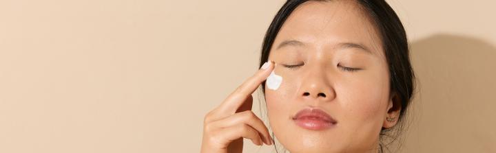 Nowoczesna pielęgnacja: trendy i składniki aktywne